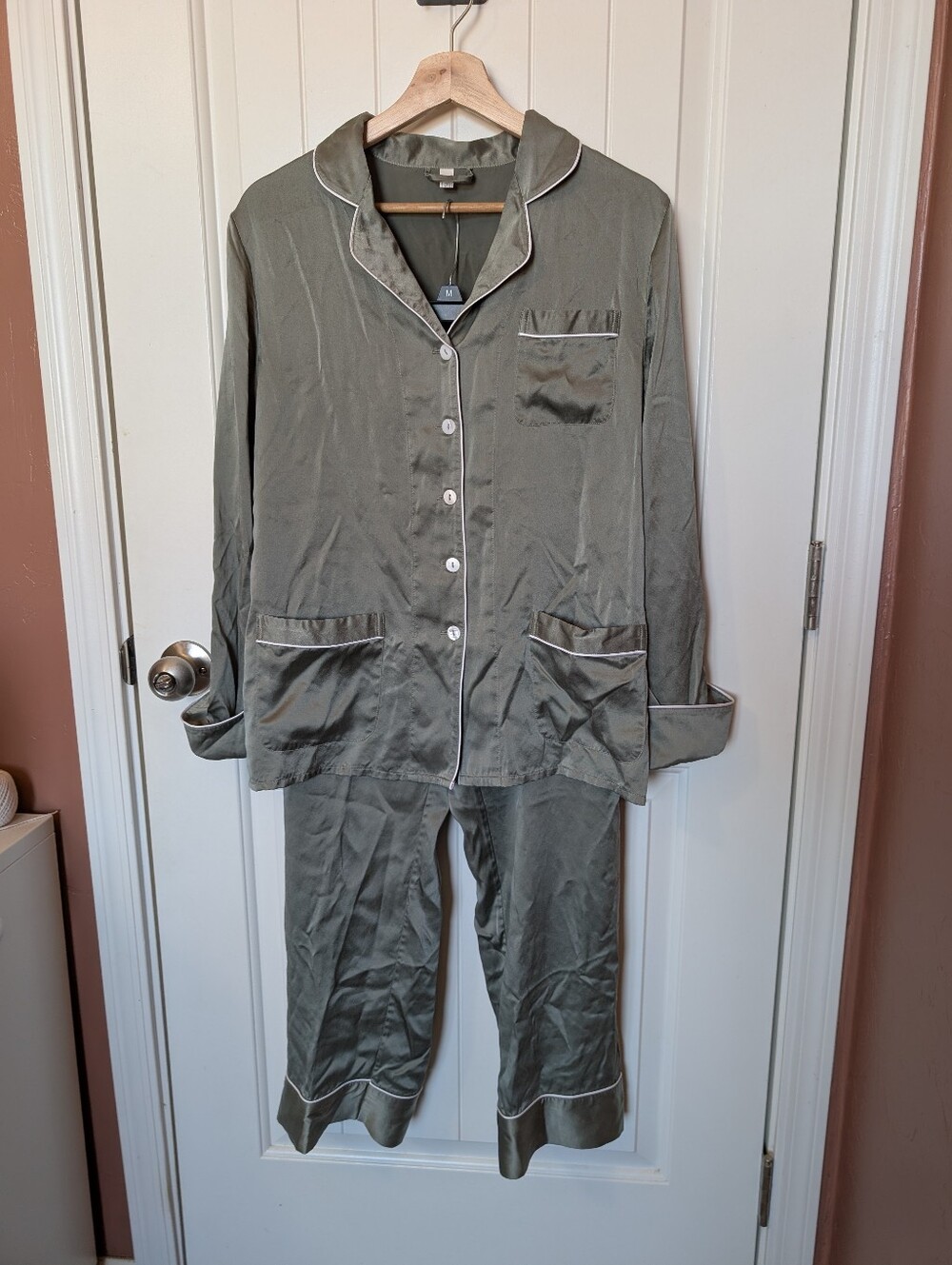 Lily Silk Pajamas Set Medium Avocado Green